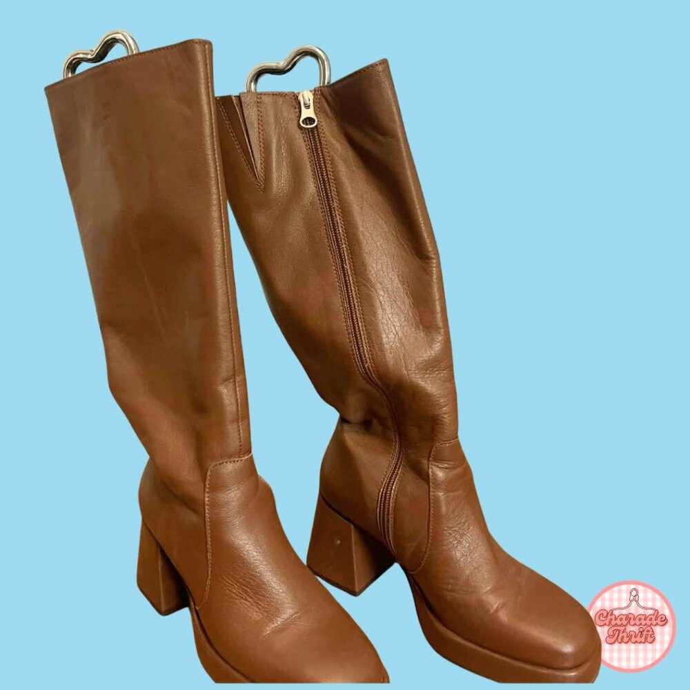 L'Intervalle - Brown Platform knee-high boots